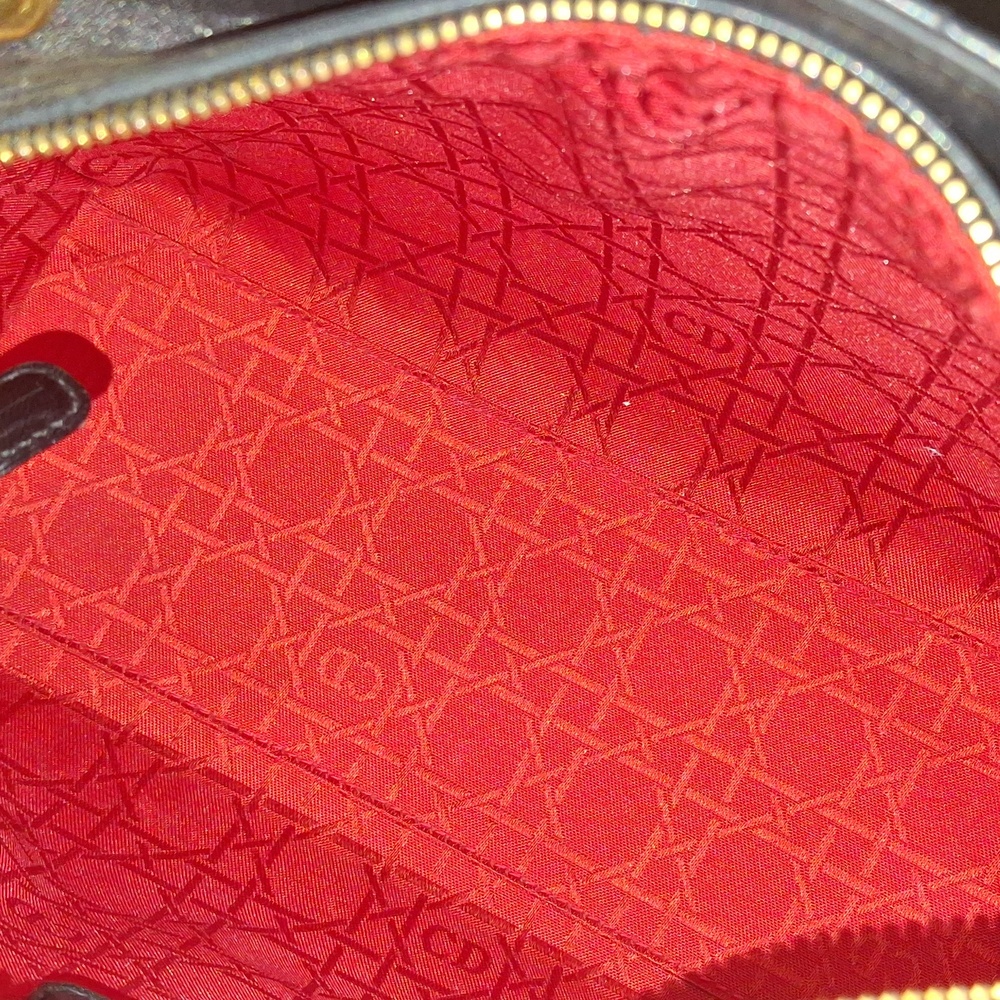 Dior Black Quilted Handbag - Picture 12 of 16